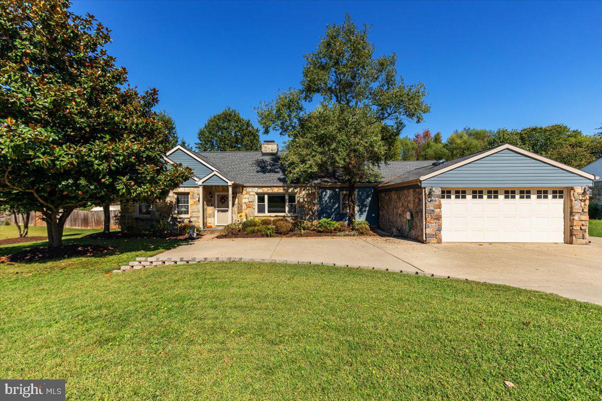 9019 SUDLEY RD, MANASSAS, Virginia 20110, 4 Bedrooms Bedrooms, ,3 BathroomsBathrooms,Residential,For sale,9019 SUDLEY RD,VAMN2009354 MLS # VAMN2009354