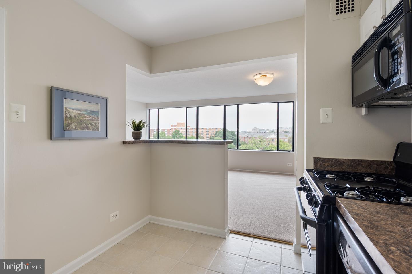 4501 ARLINGTON BLVD #807, ARLINGTON, Virginia 22203, 1 Bedroom Bedrooms, ,1 BathroomBathrooms,Residential,For sale,4501 ARLINGTON BLVD #807,VAAR2063960 MLS # VAAR2063960