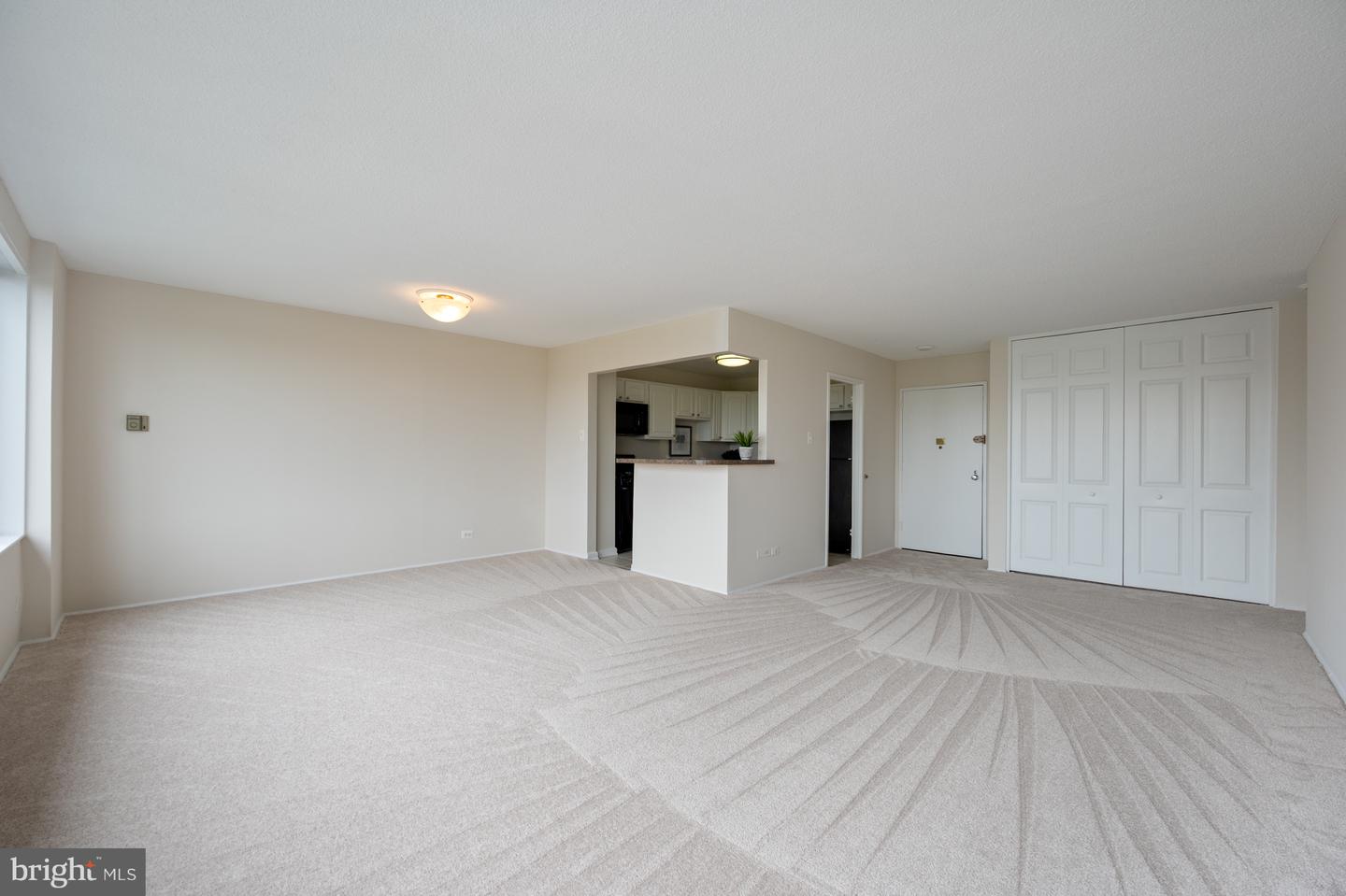 4501 ARLINGTON BLVD #807, ARLINGTON, Virginia 22203, 1 Bedroom Bedrooms, ,1 BathroomBathrooms,Residential,For sale,4501 ARLINGTON BLVD #807,VAAR2063960 MLS # VAAR2063960