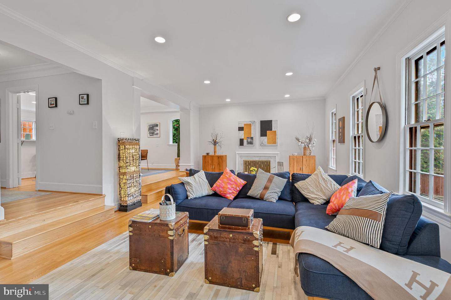 1340 N LYNNBROOK DR, ARLINGTON, Virginia 22201, 5 Bedrooms Bedrooms, ,3 BathroomsBathrooms,Residential,For sale,1340 N LYNNBROOK DR,VAAR2063898 MLS # VAAR2063898