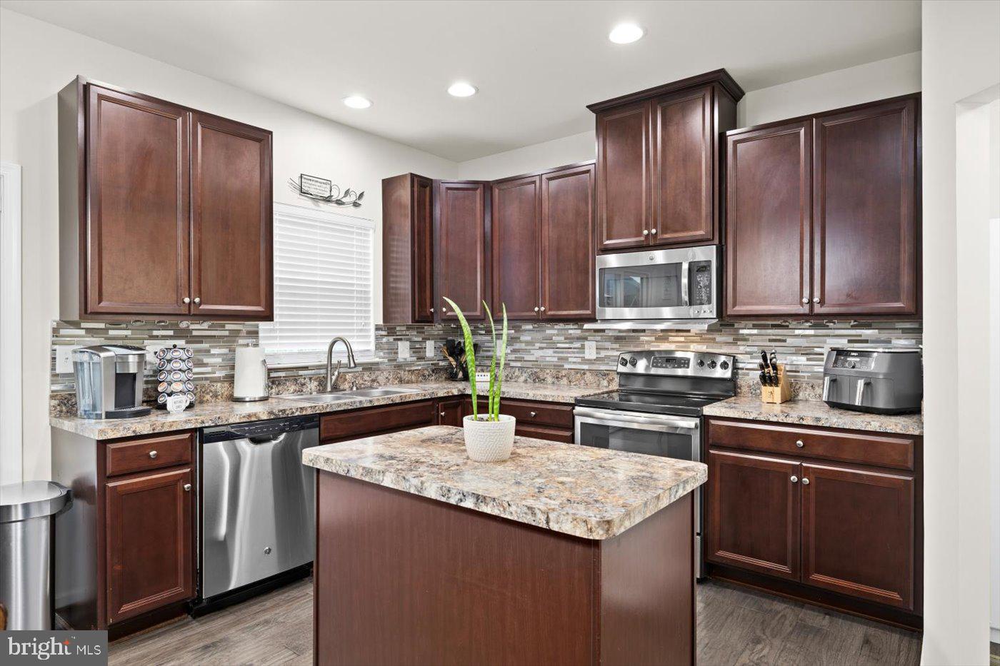 12231 SALT CEDAR LN, CULPEPER, Virginia 22701, 5 Bedrooms Bedrooms, ,3 BathroomsBathrooms,Residential,For sale,12231 SALT CEDAR LN,VACU2011612 MLS # VACU2011612