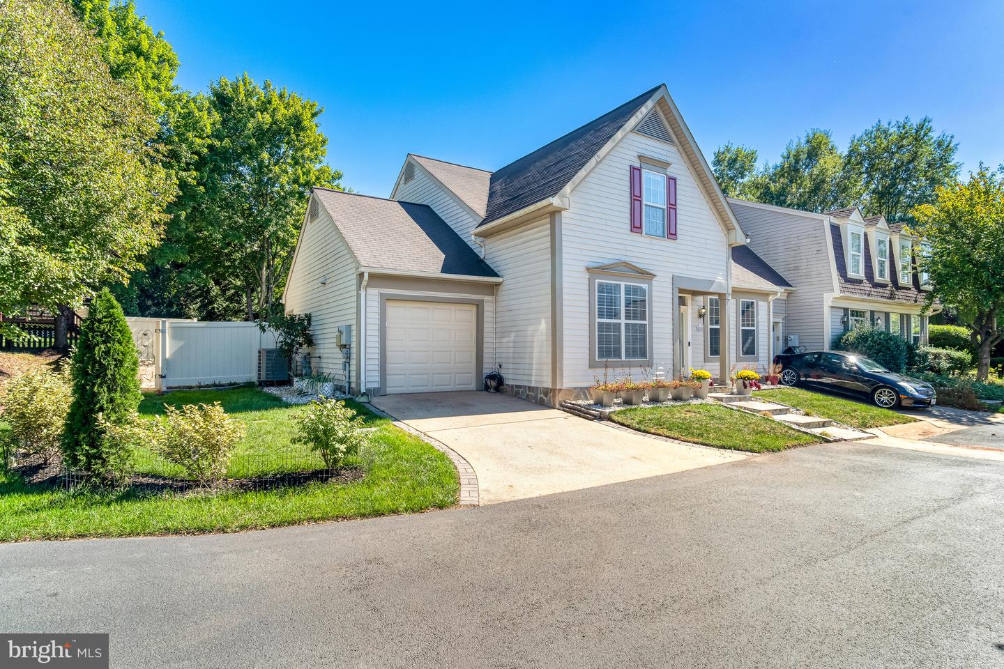 20530 DILLONVALE TER, ASHBURN, Virginia 20147, 3 Bedrooms Bedrooms, 13 Rooms Rooms,2 BathroomsBathrooms,Residential,For sale,20530 DILLONVALE TER,VALO2107242 MLS # VALO2107242
