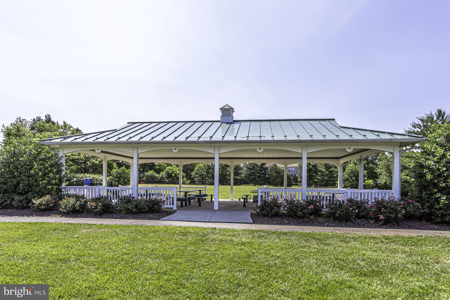 20530 DILLONVALE TER, ASHBURN, Virginia 20147, 3 Bedrooms Bedrooms, 13 Rooms Rooms,2 BathroomsBathrooms,Residential,For sale,20530 DILLONVALE TER,VALO2107242 MLS # VALO2107242