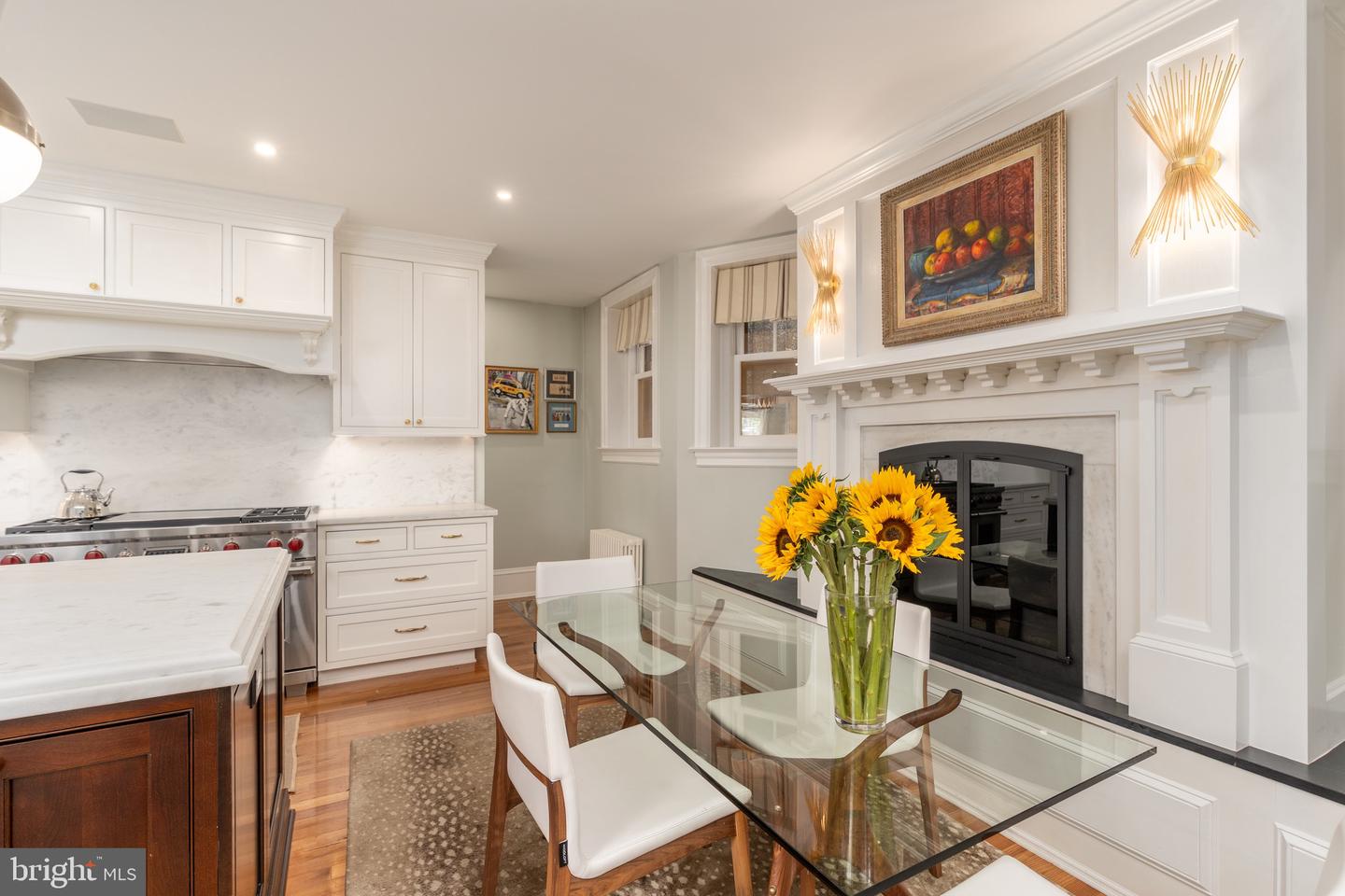 2131 BANCROFT PL NW, WASHINGTON, District Of Columbia 20008, 4 Bedrooms Bedrooms, ,3 BathroomsBathrooms,Residential,For sale,2131 BANCROFT PL NW,DCDC2223482 MLS # DCDC2223482