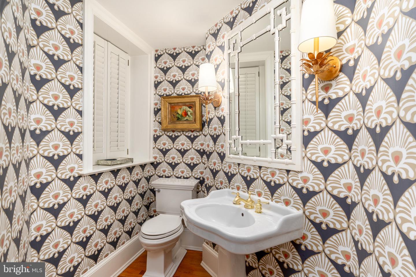 2131 BANCROFT PL NW, WASHINGTON, District Of Columbia 20008, 4 Bedrooms Bedrooms, ,3 BathroomsBathrooms,Residential,For sale,2131 BANCROFT PL NW,DCDC2223482 MLS # DCDC2223482