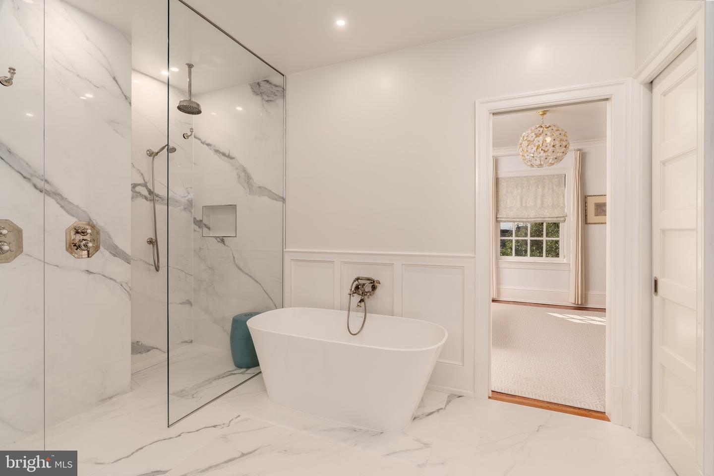 2131 BANCROFT PL NW, WASHINGTON, District Of Columbia 20008, 4 Bedrooms Bedrooms, ,3 BathroomsBathrooms,Residential,For sale,2131 BANCROFT PL NW,DCDC2223482 MLS # DCDC2223482