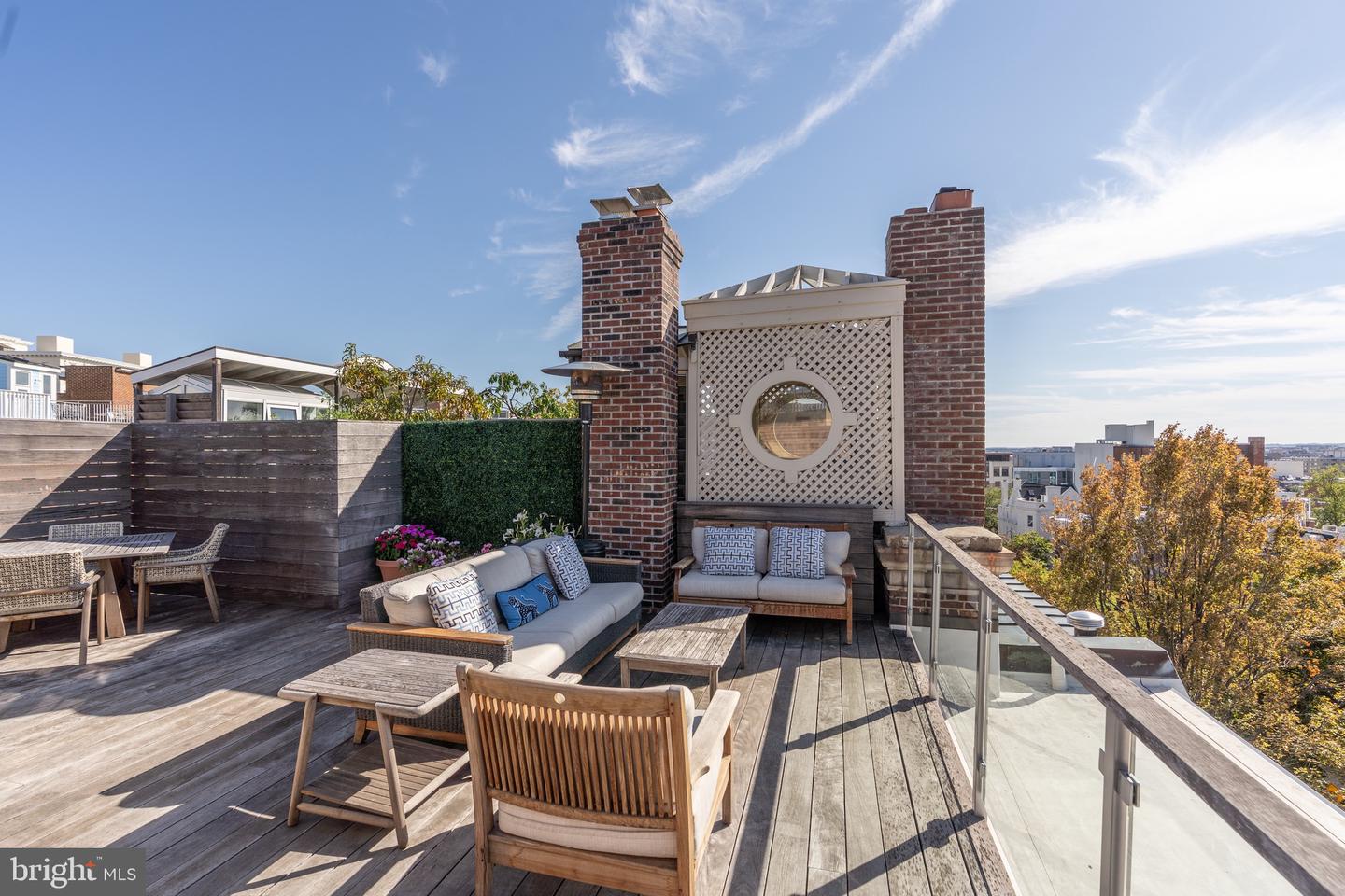 2131 BANCROFT PL NW, WASHINGTON, District Of Columbia 20008, 4 Bedrooms Bedrooms, ,3 BathroomsBathrooms,Residential,For sale,2131 BANCROFT PL NW,DCDC2223482 MLS # DCDC2223482