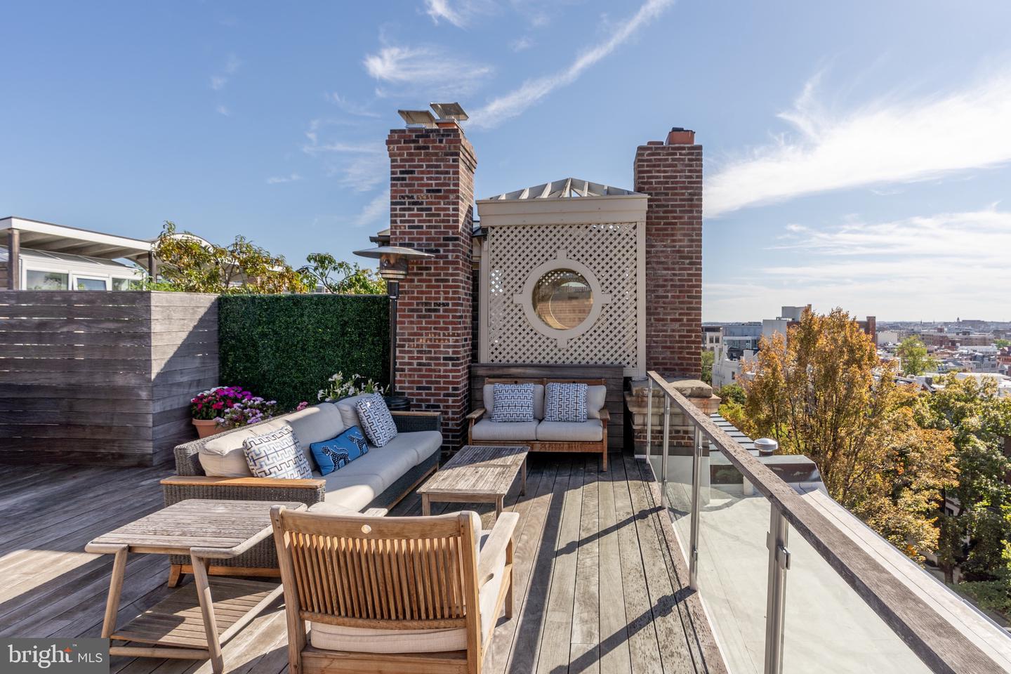 2131 BANCROFT PL NW, WASHINGTON, District Of Columbia 20008, 4 Bedrooms Bedrooms, ,3 BathroomsBathrooms,Residential,For sale,2131 BANCROFT PL NW,DCDC2223482 MLS # DCDC2223482