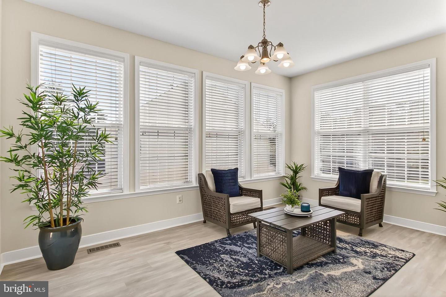 13441 KERR CT, WOODBRIDGE, Virginia 22193, 5 Bedrooms Bedrooms, ,3 BathroomsBathrooms,Residential,For sale,13441 KERR CT,VAPW2104456 MLS # VAPW2104456