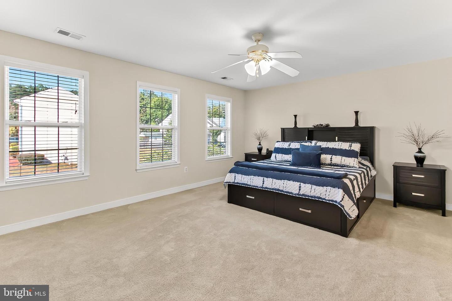13441 KERR CT, WOODBRIDGE, Virginia 22193, 5 Bedrooms Bedrooms, ,3 BathroomsBathrooms,Residential,For sale,13441 KERR CT,VAPW2104456 MLS # VAPW2104456