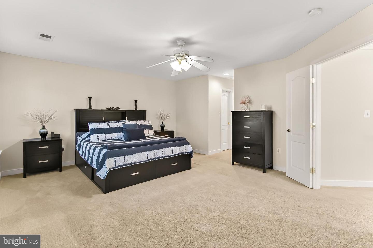 13441 KERR CT, WOODBRIDGE, Virginia 22193, 5 Bedrooms Bedrooms, ,3 BathroomsBathrooms,Residential,For sale,13441 KERR CT,VAPW2104456 MLS # VAPW2104456