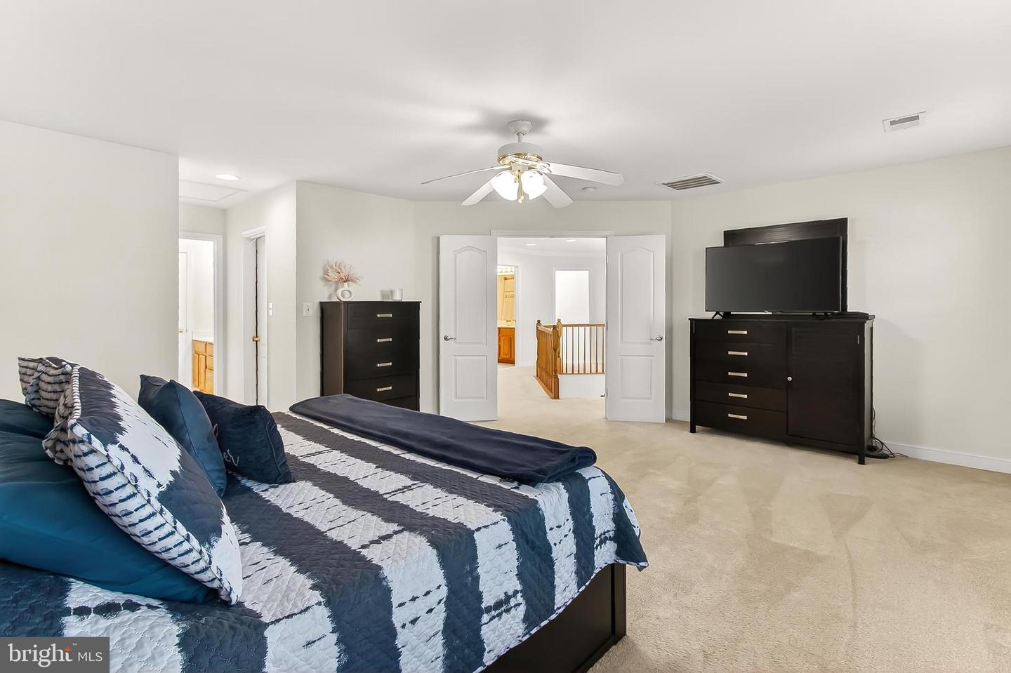 13441 KERR CT, WOODBRIDGE, Virginia 22193, 5 Bedrooms Bedrooms, ,3 BathroomsBathrooms,Residential,For sale,13441 KERR CT,VAPW2104456 MLS # VAPW2104456