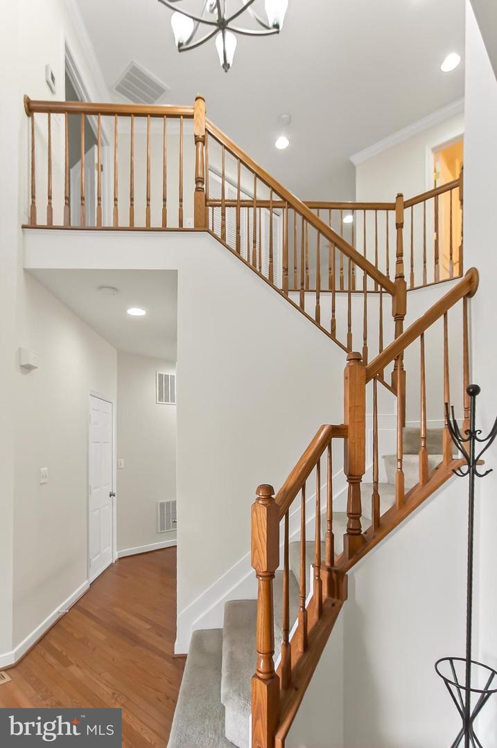 13441 KERR CT, WOODBRIDGE, Virginia 22193, 5 Bedrooms Bedrooms, ,3 BathroomsBathrooms,Residential,For sale,13441 KERR CT,VAPW2104456 MLS # VAPW2104456