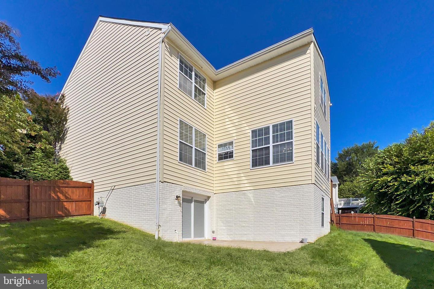 13441 KERR CT, WOODBRIDGE, Virginia 22193, 5 Bedrooms Bedrooms, ,3 BathroomsBathrooms,Residential,For sale,13441 KERR CT,VAPW2104456 MLS # VAPW2104456
