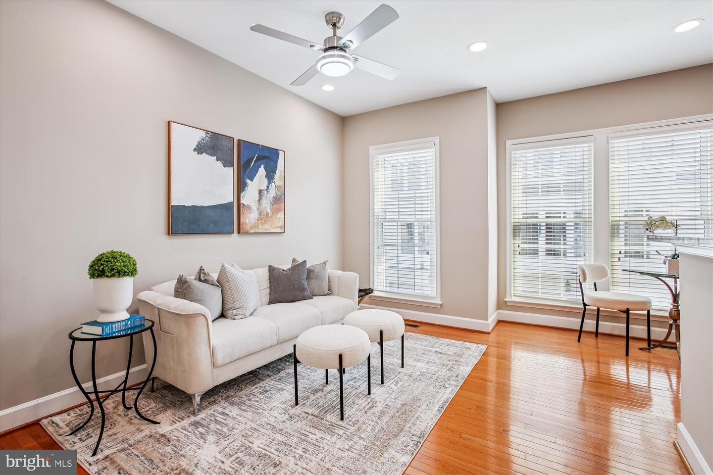 5997 GRAND PAVILION WAY, ALEXANDRIA, Virginia 22303, 4 Bedrooms Bedrooms, ,3 BathroomsBathrooms,Residential,For sale,5997 GRAND PAVILION WAY,VAFX2268530 MLS # VAFX2268530