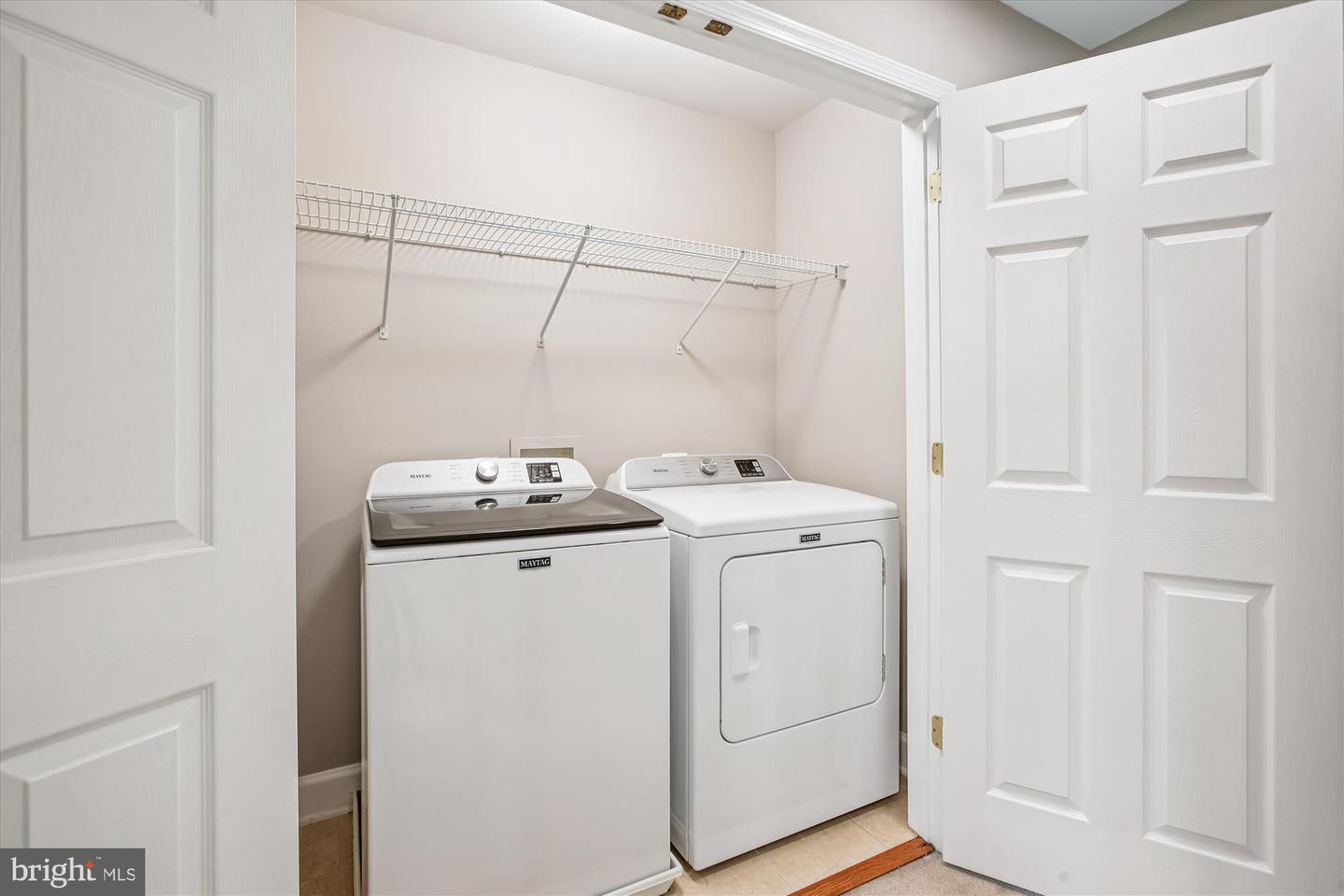 5997 GRAND PAVILION WAY, ALEXANDRIA, Virginia 22303, 4 Bedrooms Bedrooms, ,3 BathroomsBathrooms,Residential,For sale,5997 GRAND PAVILION WAY,VAFX2268530 MLS # VAFX2268530