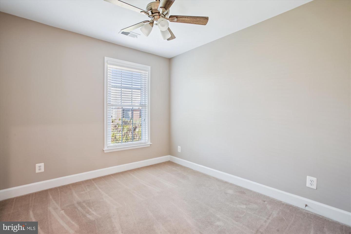 5997 GRAND PAVILION WAY, ALEXANDRIA, Virginia 22303, 4 Bedrooms Bedrooms, ,3 BathroomsBathrooms,Residential,For sale,5997 GRAND PAVILION WAY,VAFX2268530 MLS # VAFX2268530