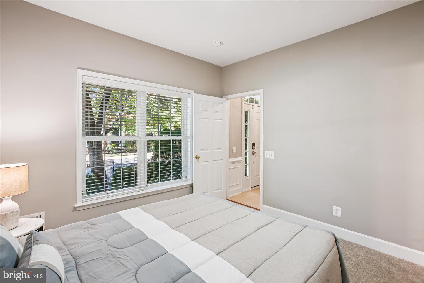 5997 GRAND PAVILION WAY, ALEXANDRIA, Virginia 22303, 4 Bedrooms Bedrooms, ,3 BathroomsBathrooms,Residential,For sale,5997 GRAND PAVILION WAY,VAFX2268530 MLS # VAFX2268530