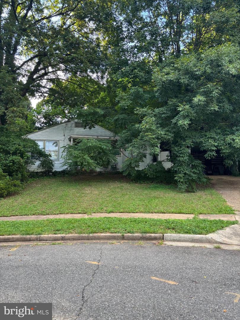 3020 FREDSEN PL, FALLS CHURCH, Virginia 22042, 3 Bedrooms Bedrooms, ,2 BathroomsBathrooms,Residential,For sale,3020 FREDSEN PL,VAFX2268532 MLS # VAFX2268532