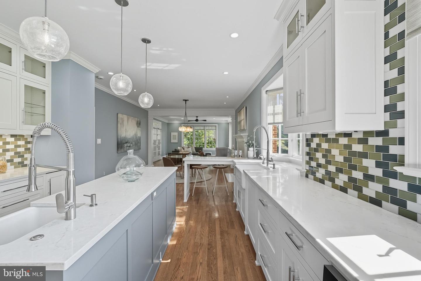 2911 EDDINGTON TER, ALEXANDRIA, Virginia 22302, 4 Bedrooms Bedrooms, ,3 BathroomsBathrooms,Residential,For sale,2911 EDDINGTON TER,VAAX2050042 MLS # VAAX2050042
