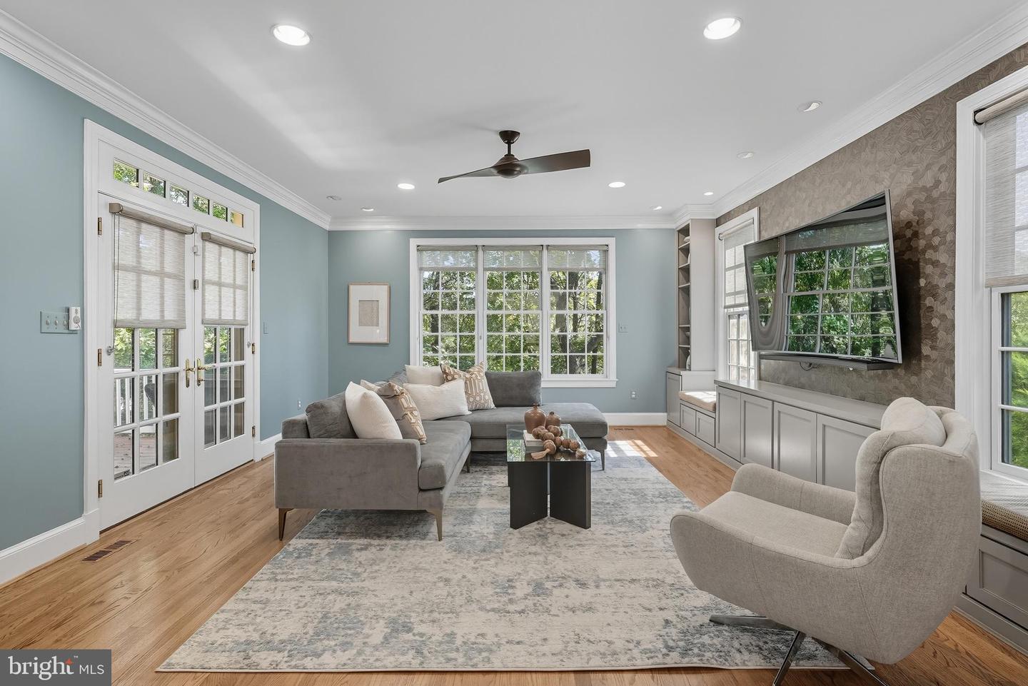 2911 EDDINGTON TER, ALEXANDRIA, Virginia 22302, 4 Bedrooms Bedrooms, ,3 BathroomsBathrooms,Residential,For sale,2911 EDDINGTON TER,VAAX2050042 MLS # VAAX2050042