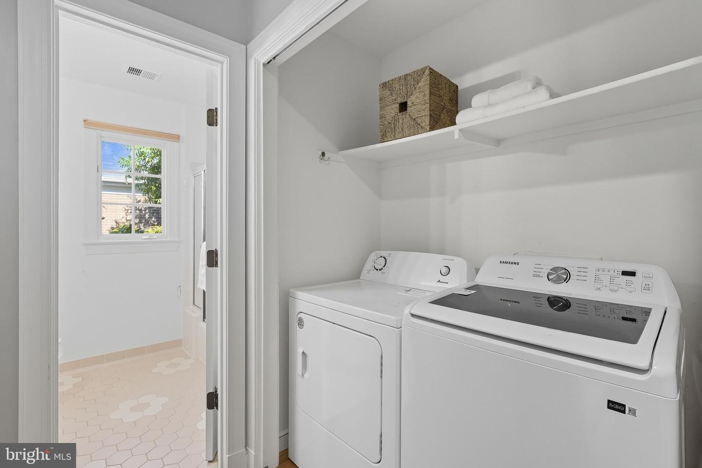 2911 EDDINGTON TER, ALEXANDRIA, Virginia 22302, 4 Bedrooms Bedrooms, ,3 BathroomsBathrooms,Residential,For sale,2911 EDDINGTON TER,VAAX2050042 MLS # VAAX2050042
