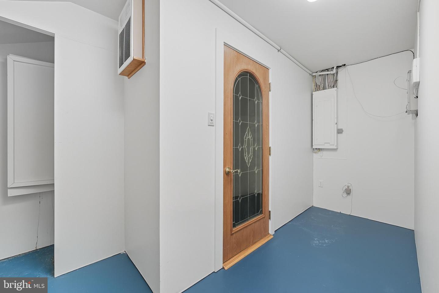 2911 EDDINGTON TER, ALEXANDRIA, Virginia 22302, 4 Bedrooms Bedrooms, ,3 BathroomsBathrooms,Residential,For sale,2911 EDDINGTON TER,VAAX2050042 MLS # VAAX2050042