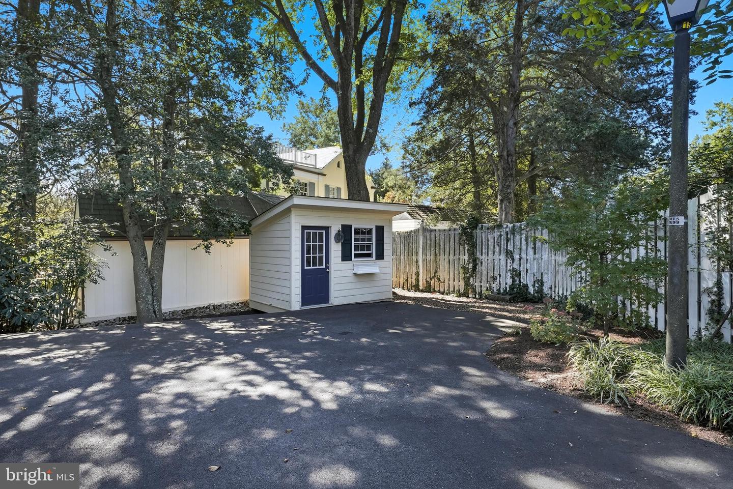 2911 EDDINGTON TER, ALEXANDRIA, Virginia 22302, 4 Bedrooms Bedrooms, ,3 BathroomsBathrooms,Residential,For sale,2911 EDDINGTON TER,VAAX2050042 MLS # VAAX2050042