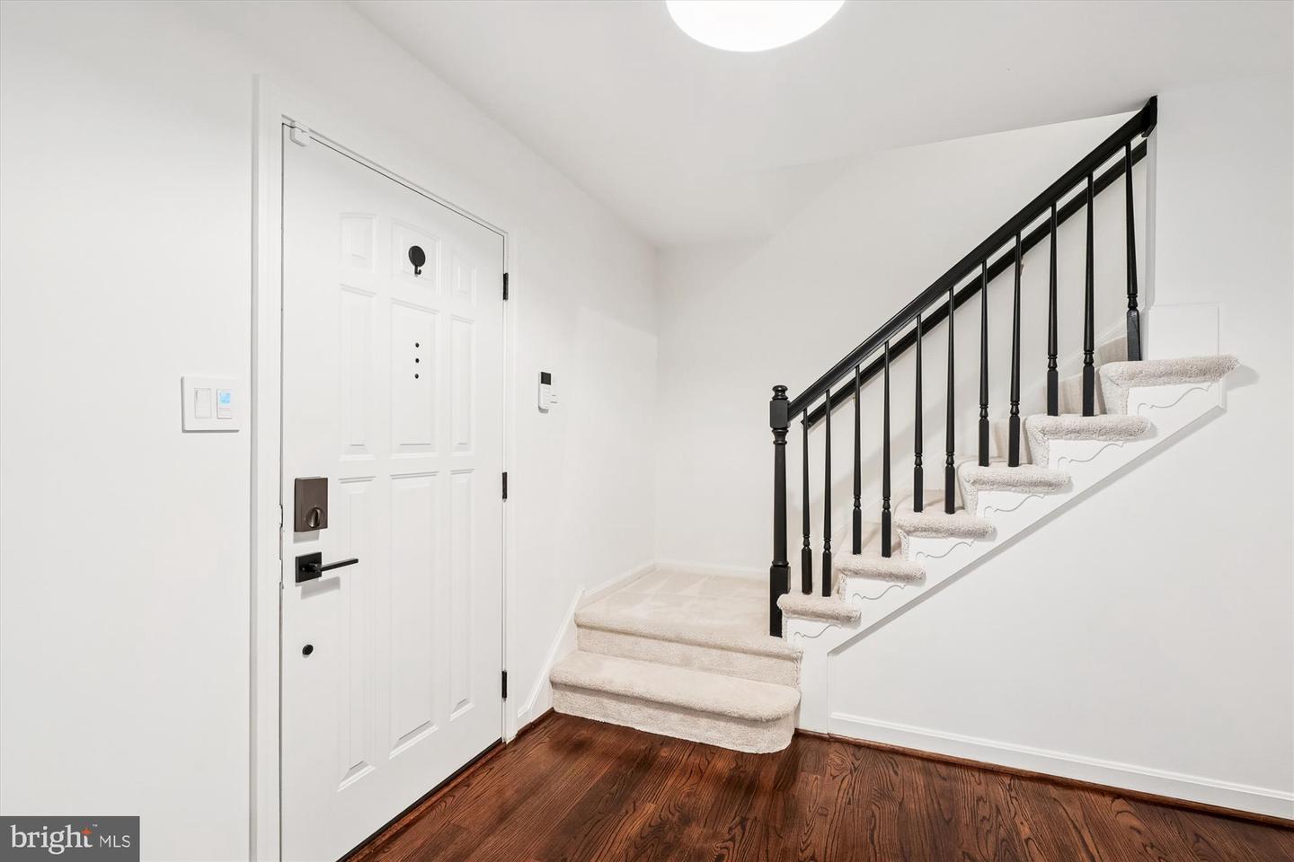 5538 SHOOTERS HILL LN, FAIRFAX, Virginia 22032, 4 Bedrooms Bedrooms, ,3 BathroomsBathrooms,Residential,For sale,5538 SHOOTERS HILL LN,VAFX2268710 MLS # VAFX2268710