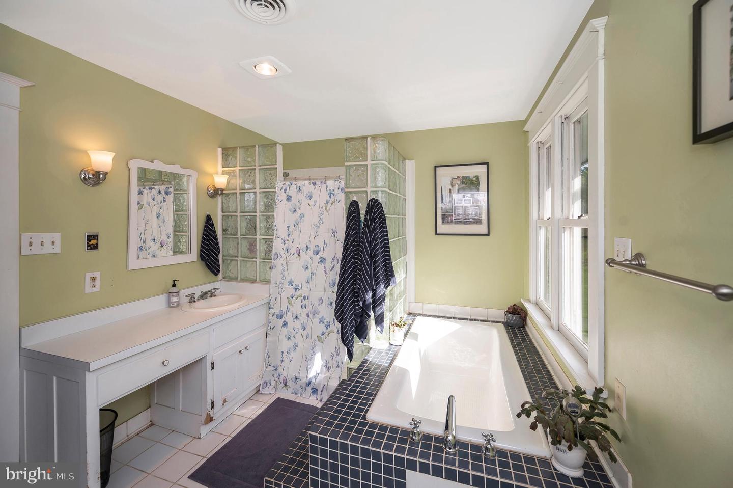 11236 GWATHMEY CHURCH RD, ASHLAND, Virginia 23005, 5 Bedrooms Bedrooms, ,3 BathroomsBathrooms,Residential,For sale,11236 GWATHMEY CHURCH RD,VAHA2001072 MLS # VAHA2001072