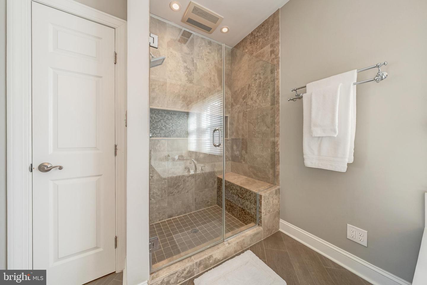 21250 DUBOIS CT, ASHBURN, Virginia 20147, 5 Bedrooms Bedrooms, 9 Rooms Rooms,4 BathroomsBathrooms,Residential,For sale,21250 DUBOIS CT,VALO2107432 MLS # VALO2107432