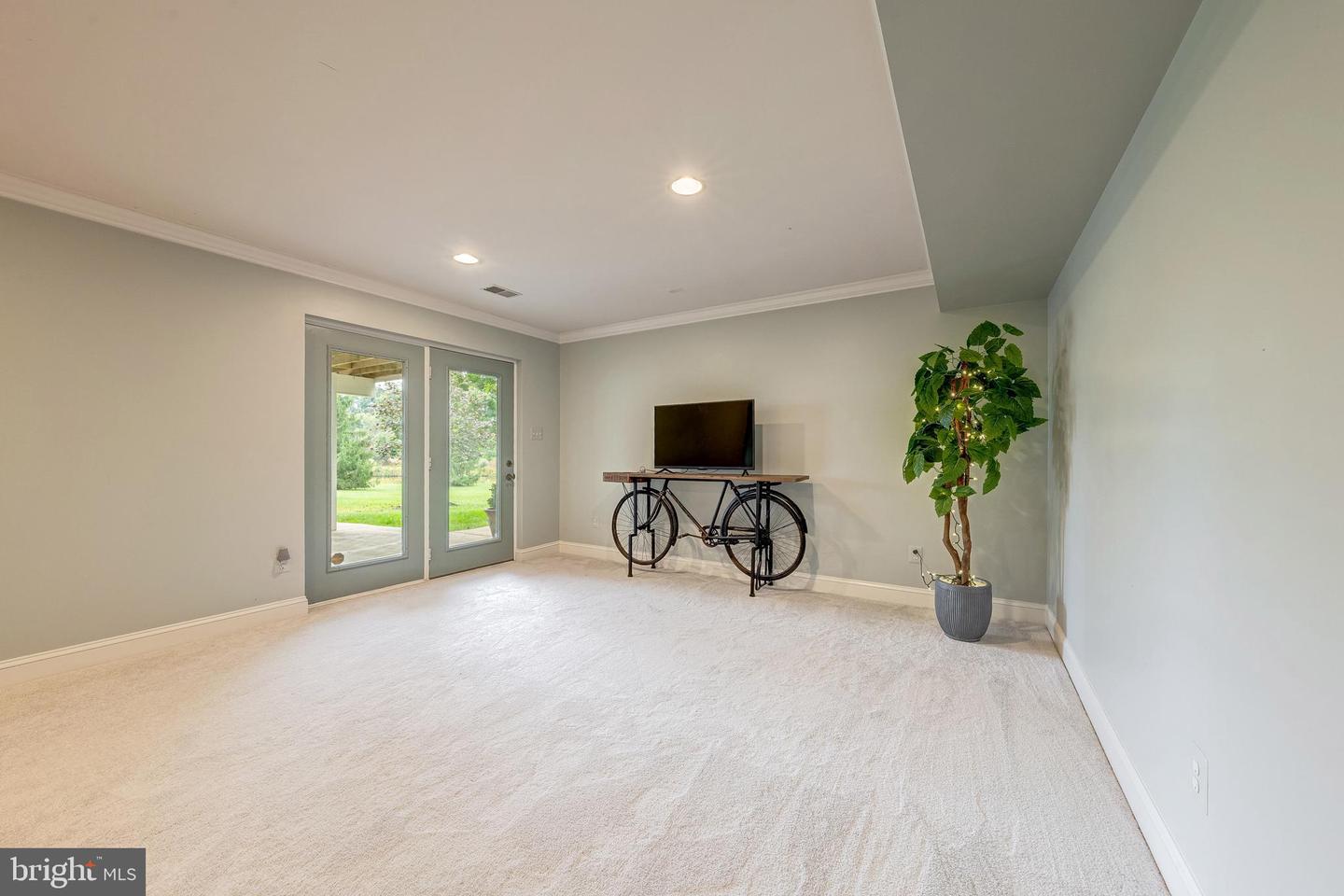 21250 DUBOIS CT, ASHBURN, Virginia 20147, 5 Bedrooms Bedrooms, 9 Rooms Rooms,4 BathroomsBathrooms,Residential,For sale,21250 DUBOIS CT,VALO2107432 MLS # VALO2107432