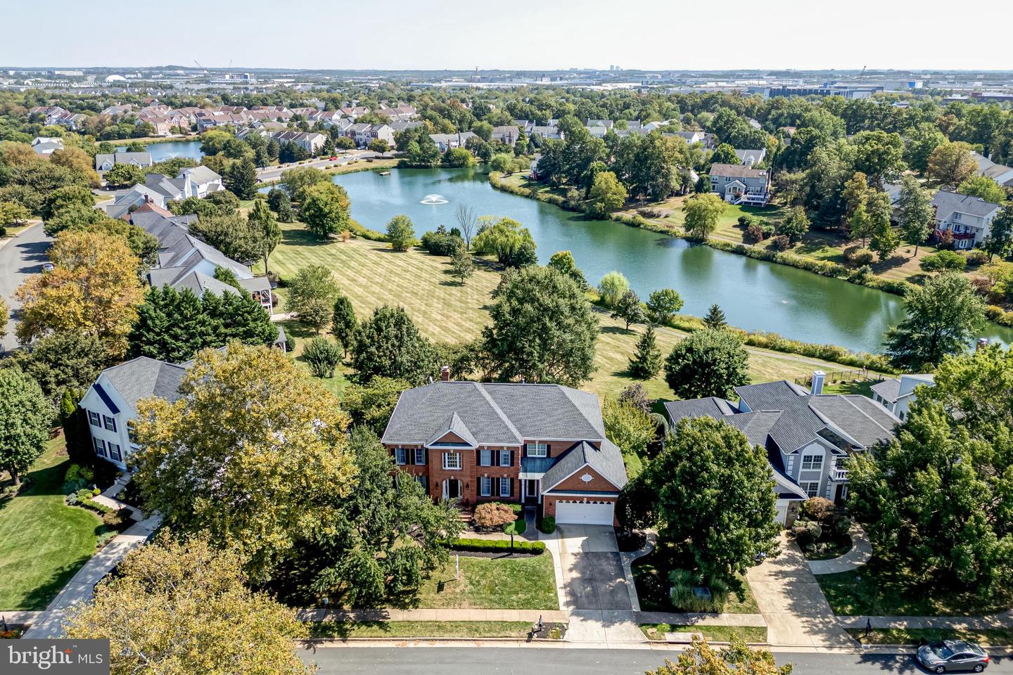 21250 DUBOIS CT, ASHBURN, Virginia 20147, 5 Bedrooms Bedrooms, 9 Rooms Rooms,4 BathroomsBathrooms,Residential,For sale,21250 DUBOIS CT,VALO2107432 MLS # VALO2107432