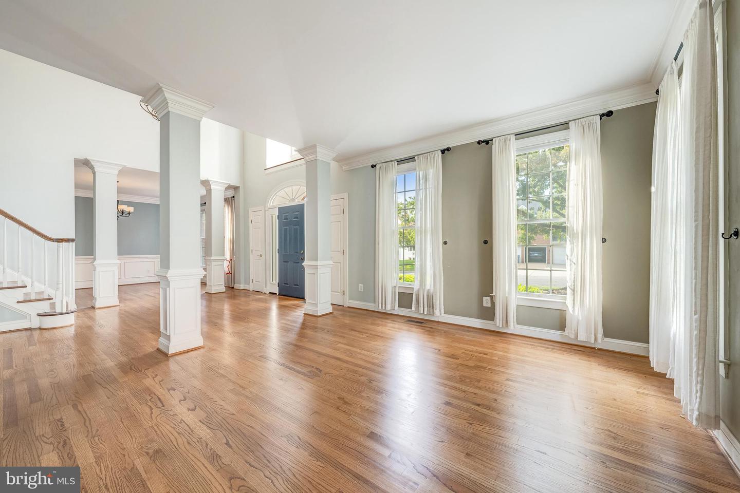 21250 DUBOIS CT, ASHBURN, Virginia 20147, 5 Bedrooms Bedrooms, 9 Rooms Rooms,4 BathroomsBathrooms,Residential,For sale,21250 DUBOIS CT,VALO2107432 MLS # VALO2107432