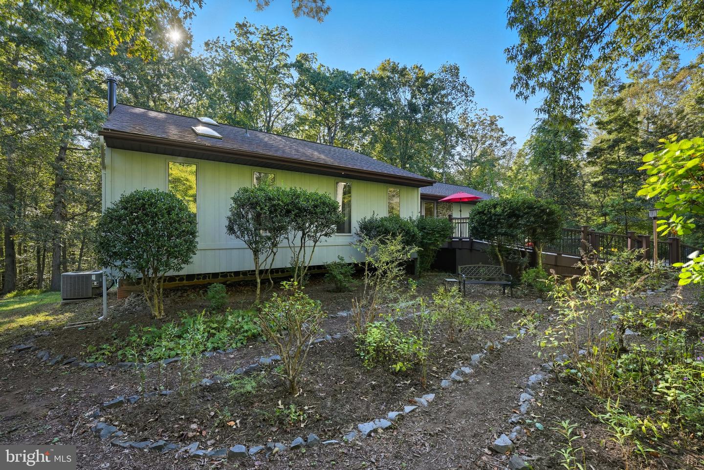 10725 RIVER RUN DR, MANASSAS, Virginia 20112, 4 Bedrooms Bedrooms, ,3 BathroomsBathrooms,Residential,For sale,10725 RIVER RUN DR,VAPW2104612 MLS # VAPW2104612