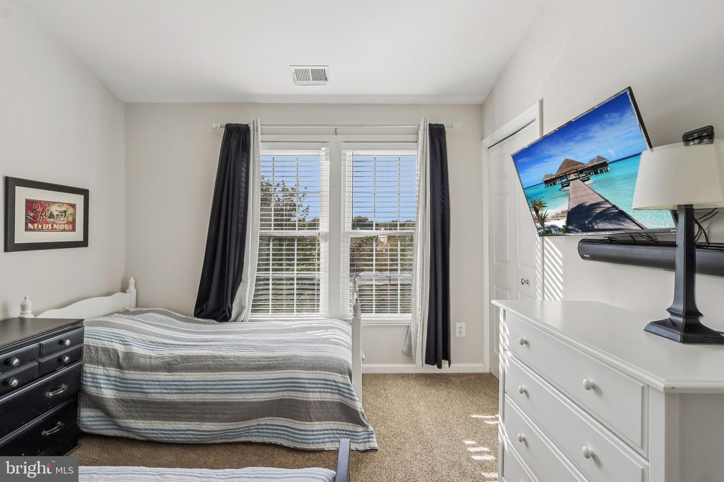 43218 CHOKEBERRY SQ, ASHBURN, Virginia 20147, 3 Bedrooms Bedrooms, ,2 BathroomsBathrooms,Residential,For sale,43218 CHOKEBERRY SQ,VALO2107458 MLS # VALO2107458 43218 CHOKEBERRY SQ, ASHBURN, Virginia 20147, 3 Bedrooms Bedrooms, ,2 BathroomsBathrooms,Residential,For sale,43218 CHOKEBERRY SQ,VALO2107458 MLS # VALO2107458