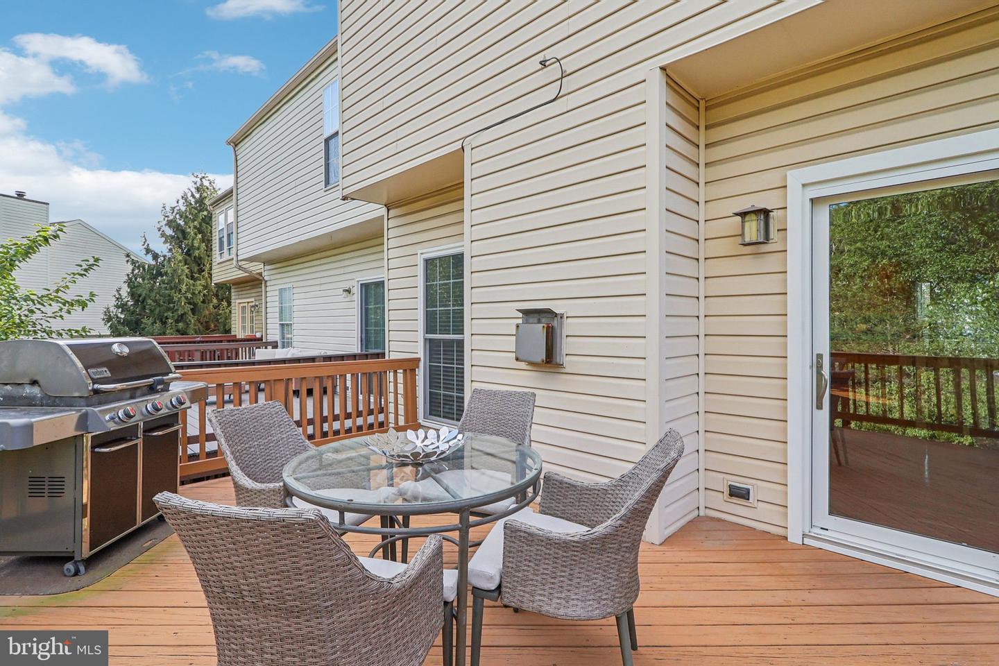 43218 CHOKEBERRY SQ, ASHBURN, Virginia 20147, 3 Bedrooms Bedrooms, ,2 BathroomsBathrooms,Residential,For sale,43218 CHOKEBERRY SQ,VALO2107458 MLS # VALO2107458 43218 CHOKEBERRY SQ, ASHBURN, Virginia 20147, 3 Bedrooms Bedrooms, ,2 BathroomsBathrooms,Residential,For sale,43218 CHOKEBERRY SQ,VALO2107458 MLS # VALO2107458