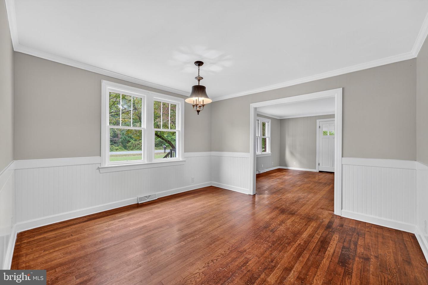 10048 DAHLGREN RD, KING GEORGE, Virginia 22485, 3 Bedrooms Bedrooms, ,2 BathroomsBathrooms,Residential,For sale,10048 DAHLGREN RD,VAKG2007048 MLS # VAKG2007048