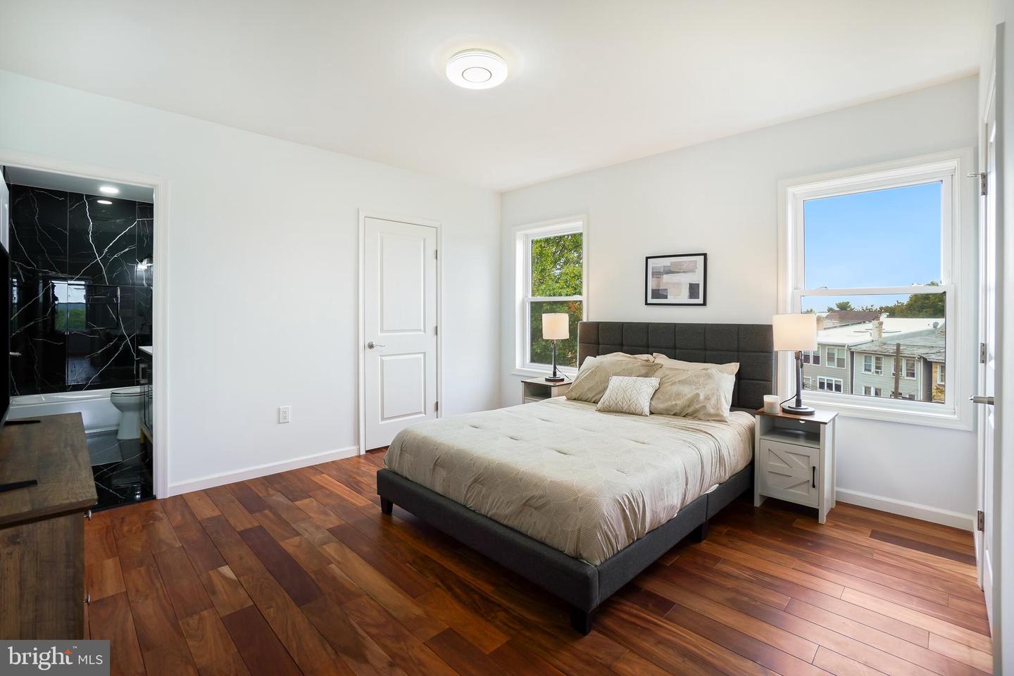 461 DELAFIELD PL NW, WASHINGTON, District Of Columbia 20011, 4 Bedrooms Bedrooms, ,4 BathroomsBathrooms,Residential,For sale,461 DELAFIELD PL NW,DCDC2223896 MLS # DCDC2223896