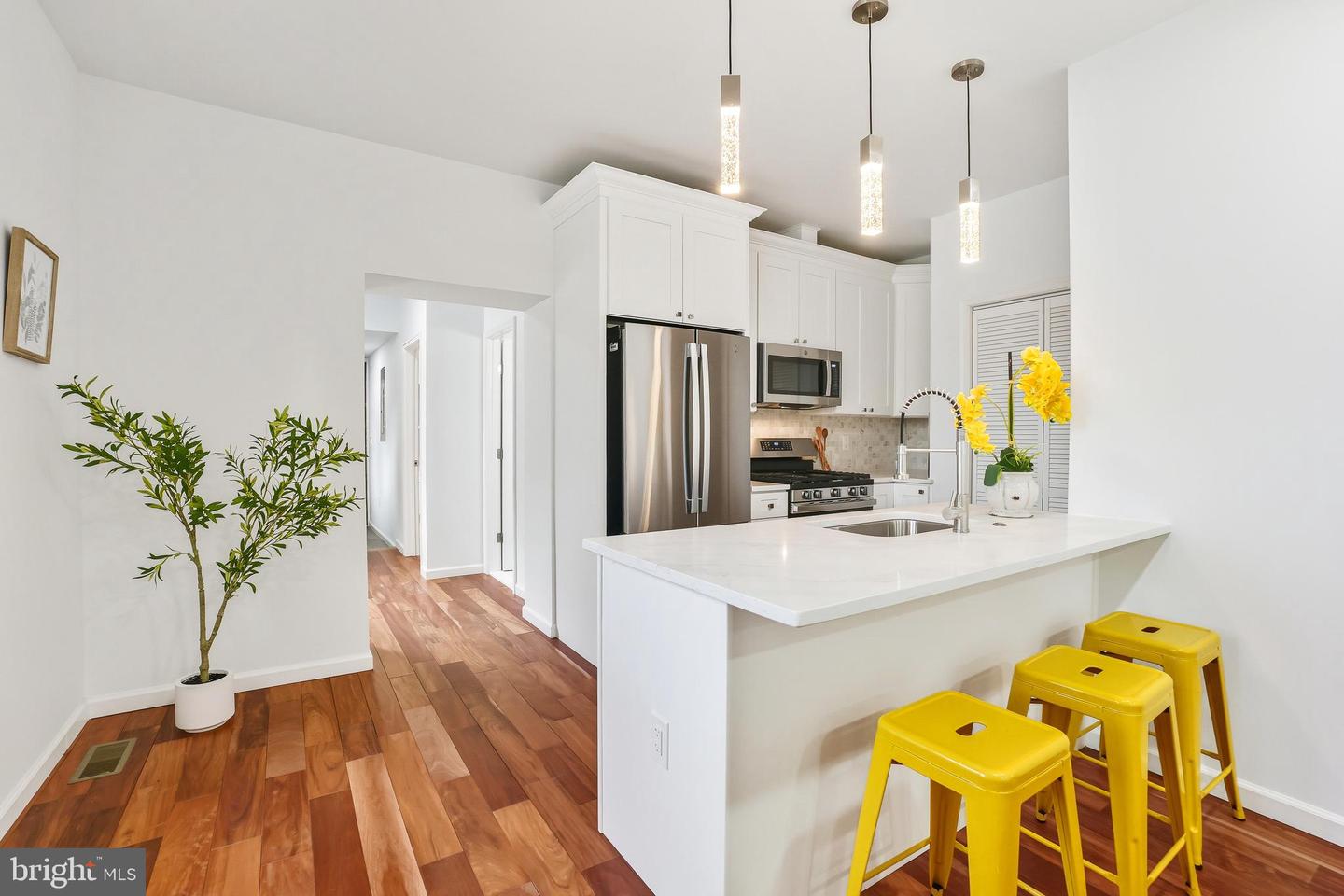 461 DELAFIELD PL NW, WASHINGTON, District Of Columbia 20011, 4 Bedrooms Bedrooms, ,4 BathroomsBathrooms,Residential,For sale,461 DELAFIELD PL NW,DCDC2223896 MLS # DCDC2223896