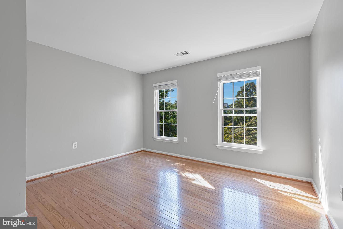 641 MEADE DR SW, LEESBURG, Virginia 20175, 5 Bedrooms Bedrooms, ,4 BathroomsBathrooms,Residential,For sale,641 MEADE DR SW,VALO2107494 MLS # VALO2107494