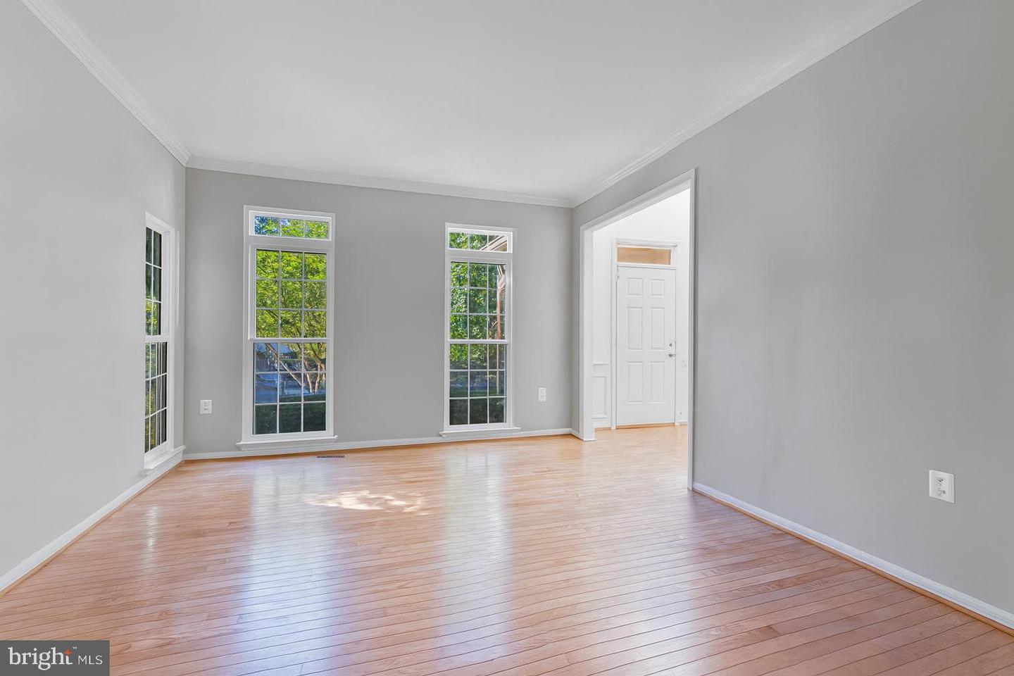 641 MEADE DR SW, LEESBURG, Virginia 20175, 5 Bedrooms Bedrooms, ,4 BathroomsBathrooms,Residential,For sale,641 MEADE DR SW,VALO2107494 MLS # VALO2107494