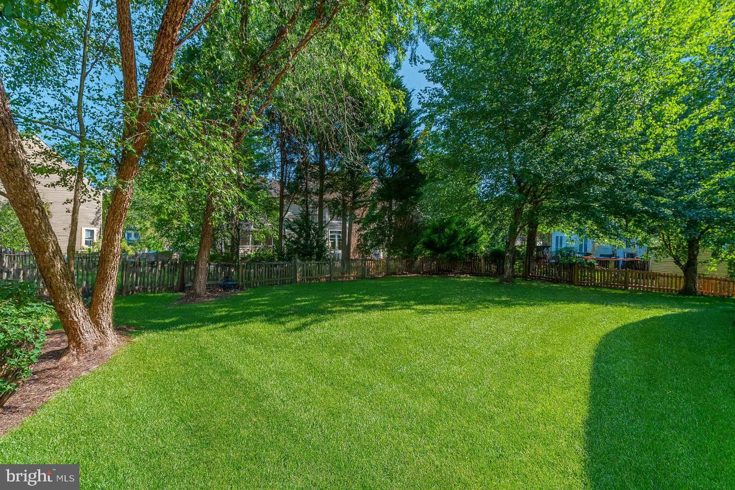 641 MEADE DR SW, LEESBURG, Virginia 20175, 5 Bedrooms Bedrooms, ,4 BathroomsBathrooms,Residential,For sale,641 MEADE DR SW,VALO2107494 MLS # VALO2107494