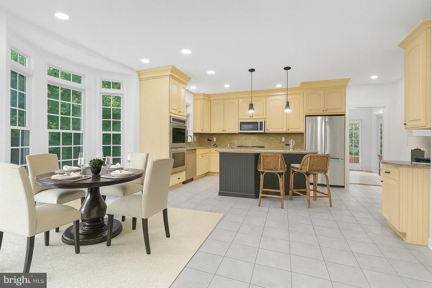 641 MEADE DR SW, LEESBURG, Virginia 20175, 5 Bedrooms Bedrooms, ,4 BathroomsBathrooms,Residential,For sale,641 MEADE DR SW,VALO2107494 MLS # VALO2107494