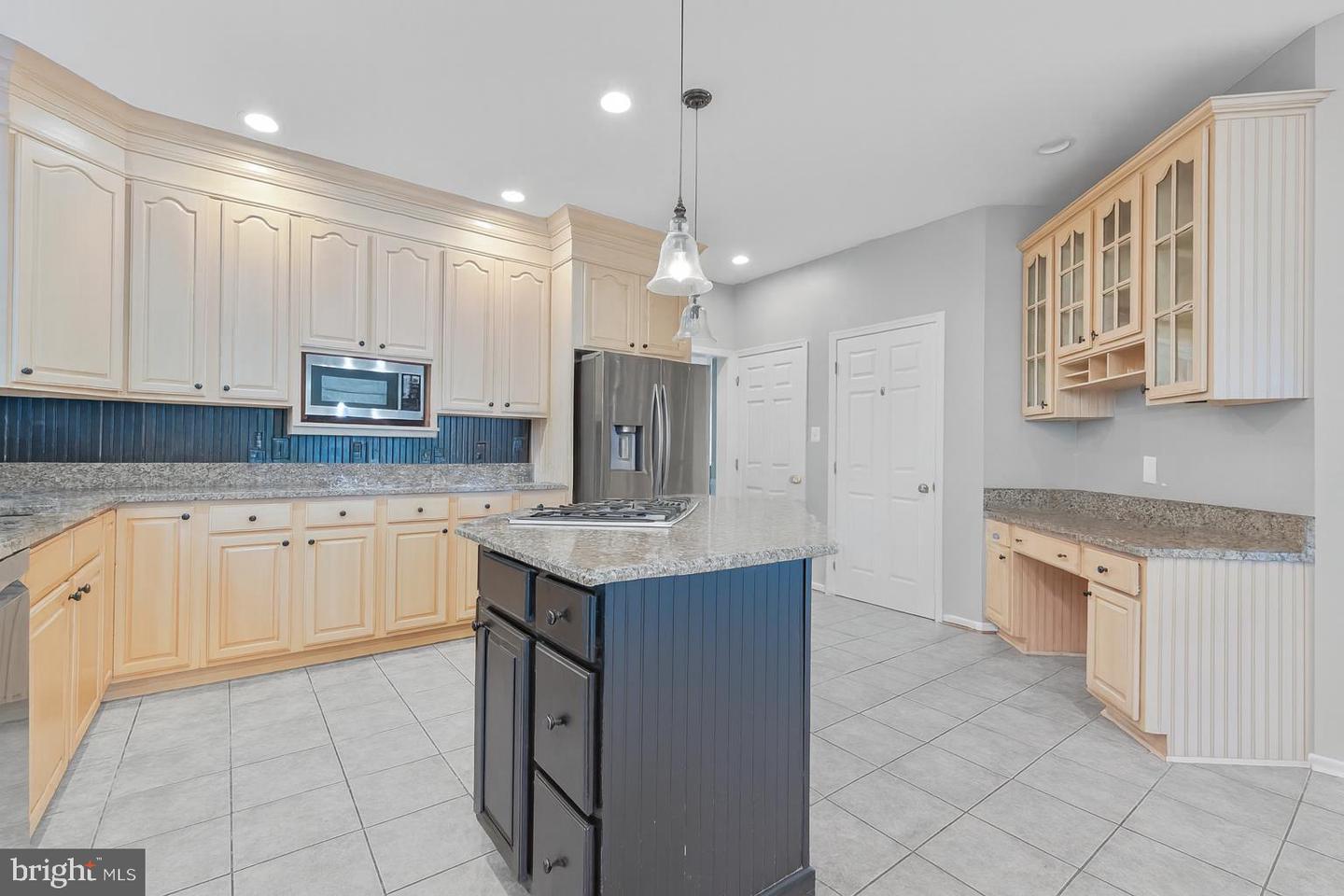 641 MEADE DR SW, LEESBURG, Virginia 20175, 5 Bedrooms Bedrooms, ,4 BathroomsBathrooms,Residential,For sale,641 MEADE DR SW,VALO2107494 MLS # VALO2107494