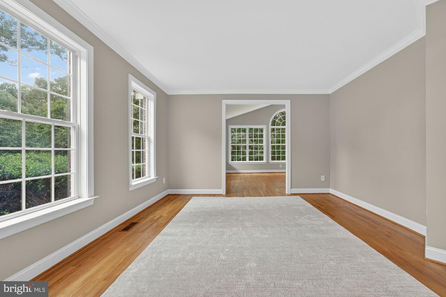 11689 HEINZ CT, OAKTON, Virginia 22124, 5 Bedrooms Bedrooms, ,4 BathroomsBathrooms,Residential,For sale,11689 HEINZ CT,VAFX2268998 MLS # VAFX2268998