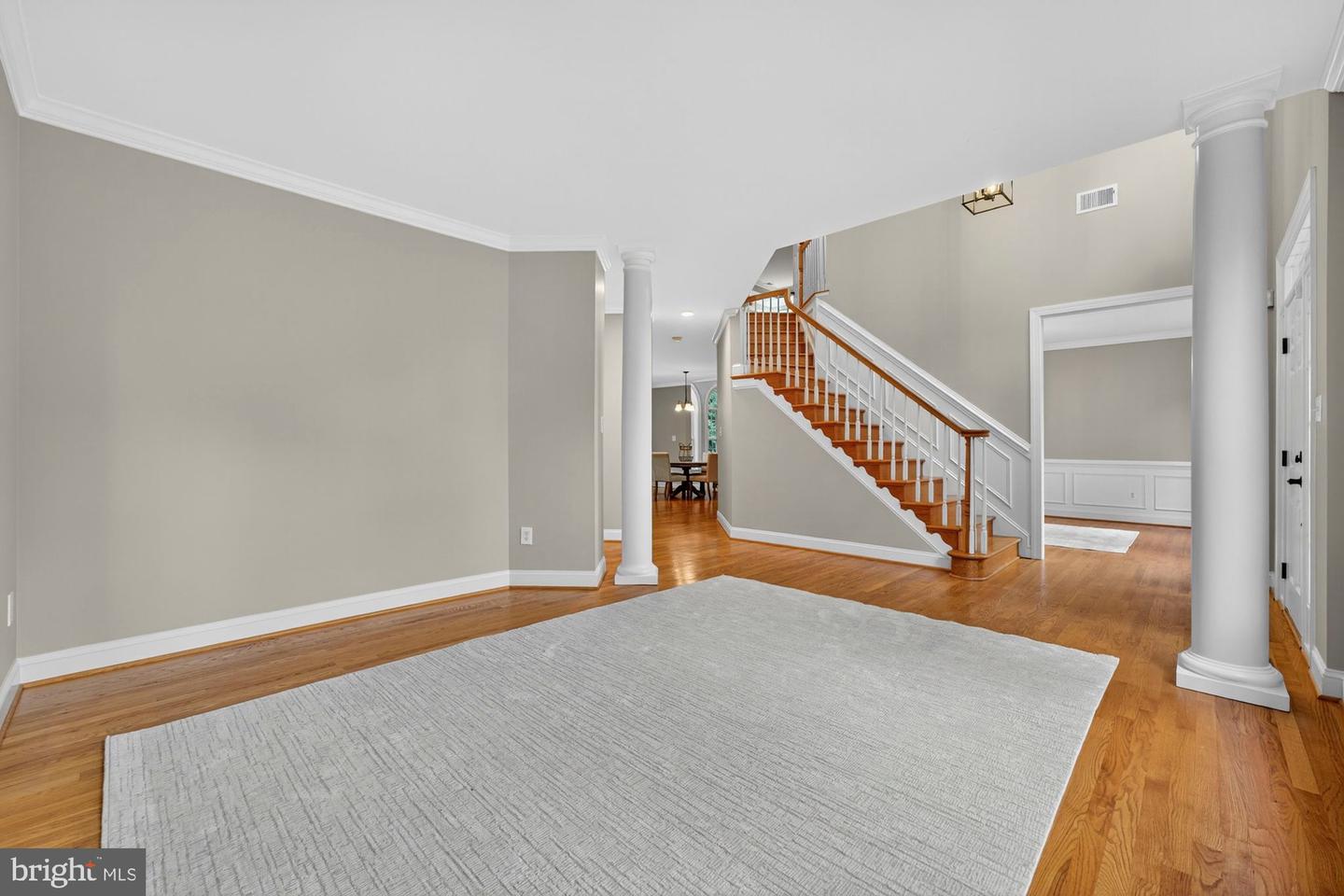 11689 HEINZ CT, OAKTON, Virginia 22124, 5 Bedrooms Bedrooms, ,4 BathroomsBathrooms,Residential,For sale,11689 HEINZ CT,VAFX2268998 MLS # VAFX2268998