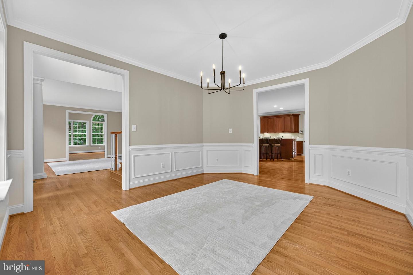 11689 HEINZ CT, OAKTON, Virginia 22124, 5 Bedrooms Bedrooms, ,4 BathroomsBathrooms,Residential,For sale,11689 HEINZ CT,VAFX2268998 MLS # VAFX2268998