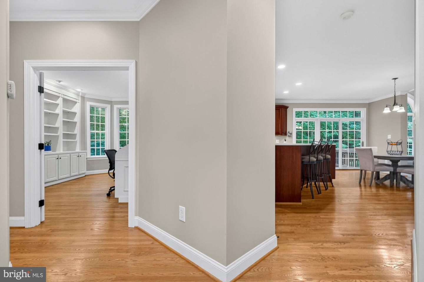 11689 HEINZ CT, OAKTON, Virginia 22124, 5 Bedrooms Bedrooms, ,4 BathroomsBathrooms,Residential,For sale,11689 HEINZ CT,VAFX2268998 MLS # VAFX2268998