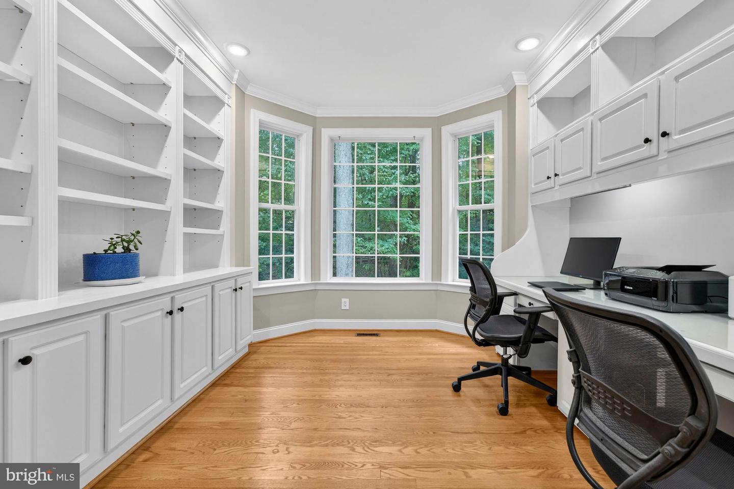 11689 HEINZ CT, OAKTON, Virginia 22124, 5 Bedrooms Bedrooms, ,4 BathroomsBathrooms,Residential,For sale,11689 HEINZ CT,VAFX2268998 MLS # VAFX2268998